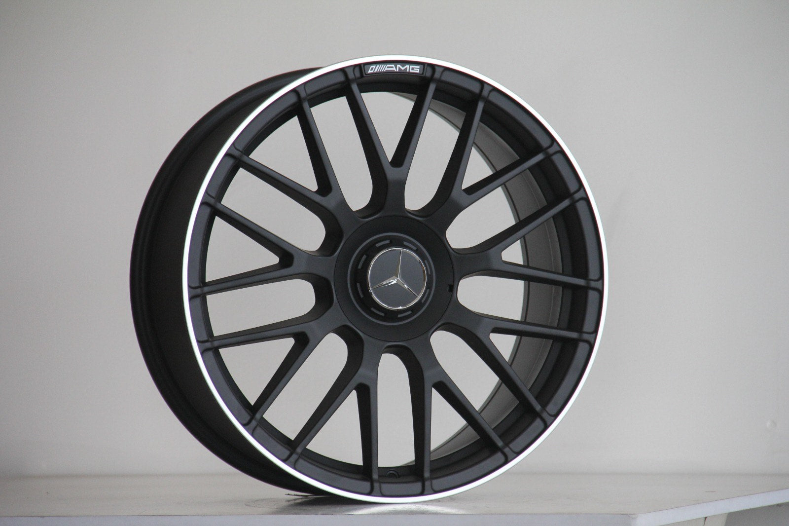DM-63 Black